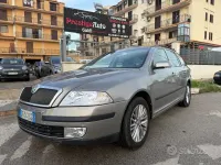 Usata Skoda Octavia Elegance 140 CV (102 kW) 2007 Giallo Berlina
