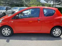 Usata Toyota Aygo 68 CV (50 kW) 2013 Rosso Utilitaria