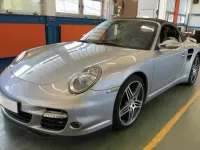 Usata Porsche 911 480 CV (353 kW) 2009 Argento Cabrio