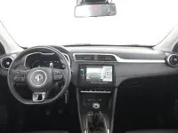Usata MG ZS Luxury 106 CV (77 kW) 2024 Pebble black SUV