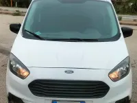 Usata Ford Transit Courier 100 CV (73 kW) 2021 Bianco Furgone
