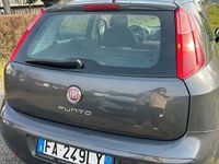 Usata Fiat Punto Lounge 69 CV (50 kW) 2015 Grigio Utilitaria