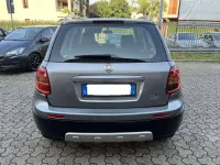 Usata Fiat Sedici Dynamic 120 CV (88 kW) 2012 Grigio SUV