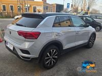 Usata VW T-Roc Style 116 CV (85 kW) 2018 Bianco SUV