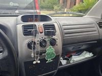 Usata Opel Agila Cosmo 69 CV (50 kW) 2004 Giallo Monovolume