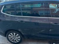 Usata Opel Zafira 150 CV (110 kW) 2016 Grigio Monovolume