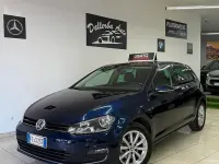 Begagnad VW Golf VII Executive 110 HK (80 kW) 2016 Blå Sedan