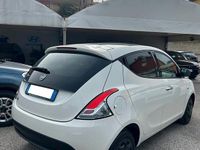 Usata Lancia Ypsilon S 95 CV (69 kW) 2012 Bianco Utilitaria