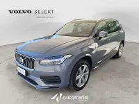 Usata Volvo XC90 Core 235 CV (172 kW) 2023 Grigio SUV