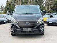 Usata Ford Tourneo Titanium 170 CV (125 kW) 2019 Nero Monovolume
