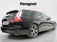 Usata Volvo V60 R-Design 197 CV (144 kW) 2022 Nero Station wagon