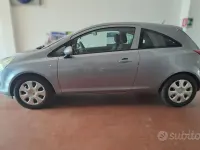 Usata Opel Corsa Sport 80 CV (58 kW) 2009 Grigio Utilitaria