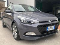 Usata Hyundai i20 Style 75 CV (55 kW) 2017 Grigio Berlina