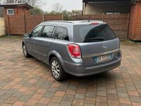Usata Opel Astra Cosmo 101 CV (74 kW) 2006 Grigio Station wagon