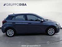 Begagnad Hyundai i20 Advanced 75 HK (55 kW) 2019 Grå Minibuss