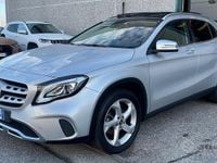 Usata Mercedes GLA180 Premium 122 CV (89 kW) 2019 Grigio SUV
