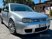 Usata VW Golf IV R 241 CV (177 kW) 2003 Grigio Berlina