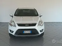Usata Ford Kuga Titanium 140 CV (102 kW) 2012 Bianco SUV