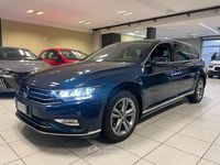 Usata VW Passat Executive 150 CV (110 kW) 2024 Blu Station wagon