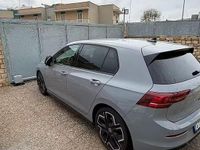 Usata VW Golf VIII R-line Plus 150 CV (110 kW) 2025 Grigio Berlina