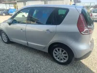 Usata Renault Scénic III 130 CV (95 kW) 2010 Argento Monovolume