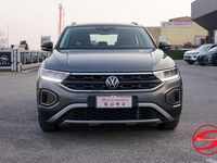 Usata VW T-Roc Life 150 CV (110 kW) 2022 Grigio SUV