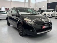 Usata Renault Clio II Luxe 101 CV (74 kW) 2010 Other Utilitaria