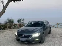 Usata Volvo V60 120 CV (88 kW) 2017 Station wagon