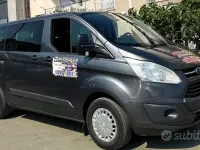 Usata Ford Transit Custom 125 CV (91 kW) 2015 Grigio Berlina