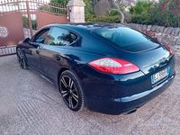 Usata Porsche Panamera 250 CV (183 kW) 2011 Blu Utilitaria