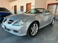 Usata Mercedes SLK200 163 CV (119 kW) 2006 Grigio Cabrio