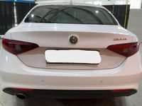 Usata Alfa Romeo Giulia Super 200 CV (147 kW) 2017 Bianco Berlina