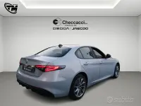 Usata Alfa Romeo Giulia 280 CV (205 kW) 2024 Bianco Berlina