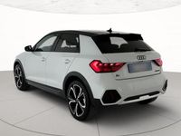 Usata Audi A1 Ambiente 110 CV (80 kW) 2023 Bianco ghiacciaio metallizzato SUV
