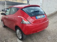 Usata Lancia Ypsilon 69 CV (50 kW) 2017 Bianco Utilitaria
