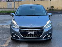 Usata Peugeot 208 Signature Sky 102 CV (75 kW) 2020 Grigio Utilitaria