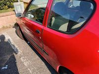 Occasion Fiat 600 54 ch (39 kW) 2004 Rouge Berline