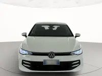 Usata VW Golf VIII Edition 116 CV (85 kW) 2025 Pure white Berlina
