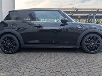 Usata Mini ONE 102 CV (75 kW) 2022 Nero Utilitaria