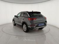 Usata VW T-Roc Style 110 CV (80 kW) 2023 Grigio SUV