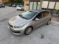 Usata Kia Ceed 110 CV (80 kW) 2017 Grigio Utilitaria