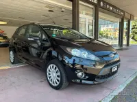 Usata Ford Fiesta 60 CV (44 kW) 2012 Nero Berlina