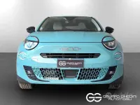 Usata Fiat 600 La Prima 101 CV (74 kW) 2025 Azzurro cielo d'italia SUV