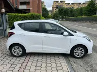 Używany Hyundai i10 Advanced 67 KM (49 kW) 2020 Biały Hatchback