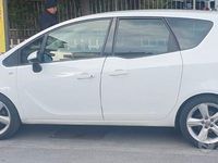 Usata Opel Meriva Cosmo 120 CV (88 kW) 2012 Bianco Monovolume