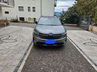Usata Renault Austral Iconic 131 CV (96 kW) 2023 Grigio SUV