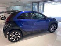 Usata Toyota Aygo X Trend 72 CV (52 kW) 2023 Blu SUV