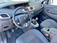 Usata Renault Scénic III 140 CV (102 kW) 2010 Blu/azzurro Monovolume