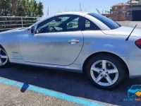 Usata Mercedes SLK200 Chrome 184 CV (135 kW) 2009 Grigio Cabrio