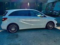 Begagnad Mercedes B200 156 HK (114 kW) 2017 Vit Minibuss